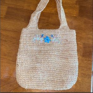 Gap straw bag